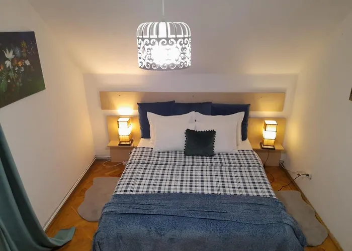 La Rossa Apartment *